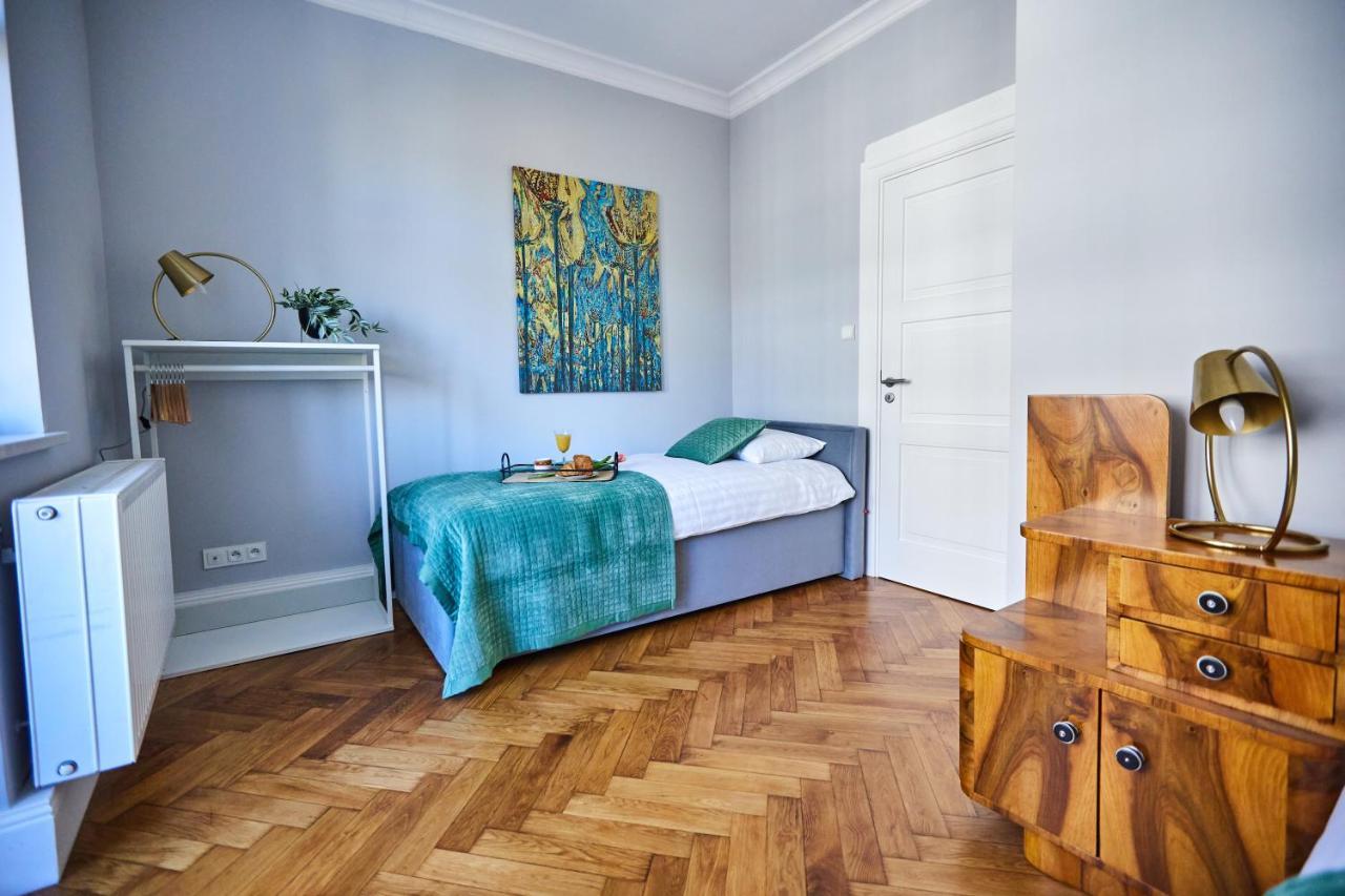 Art Deco Apartament Dla 6 Osob Chorzow/Katowice 6A Ngoại thất bức ảnh
