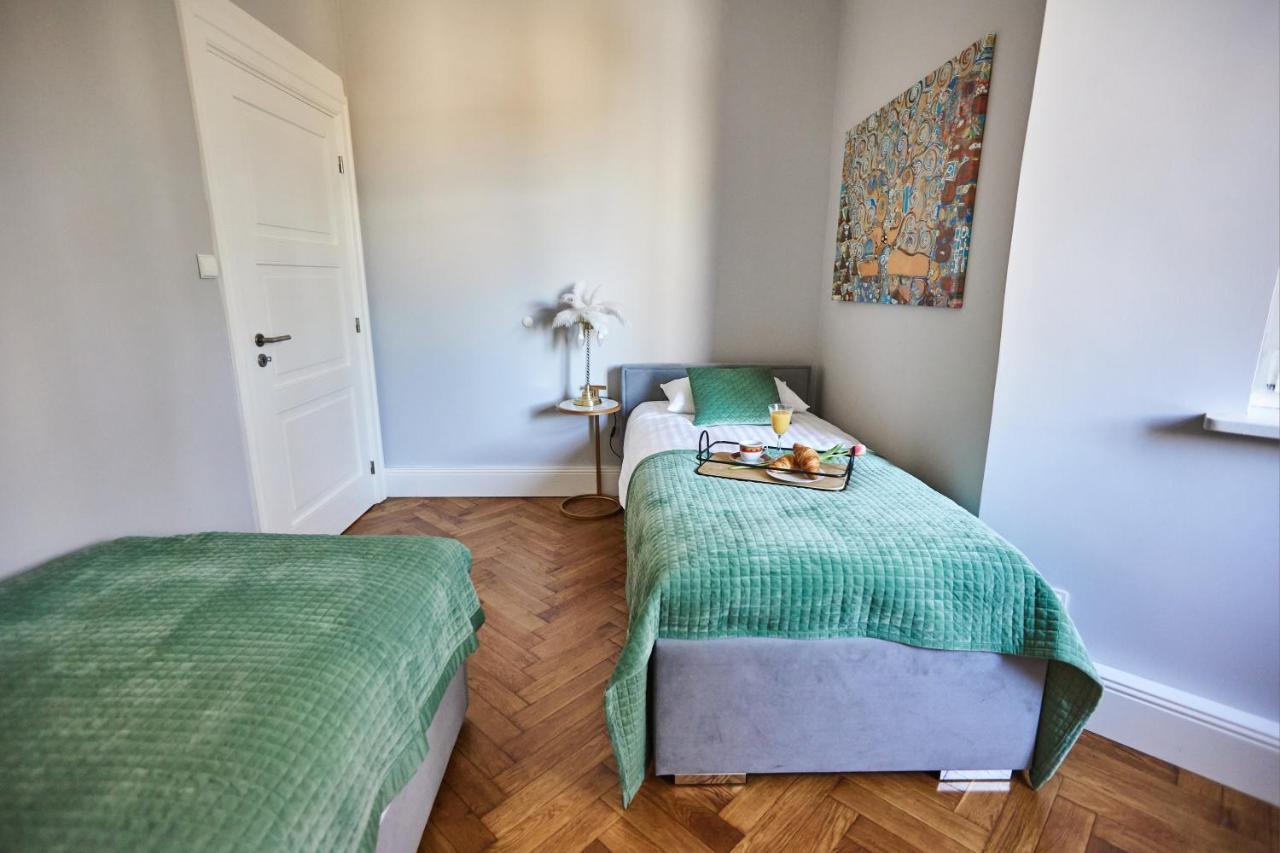 Art Deco Apartament Dla 6 Osob Chorzow/Katowice 6A Ngoại thất bức ảnh