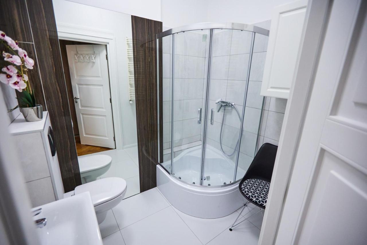 Art Deco Apartament Dla 6 Osob Chorzow/Katowice 6A Ngoại thất bức ảnh